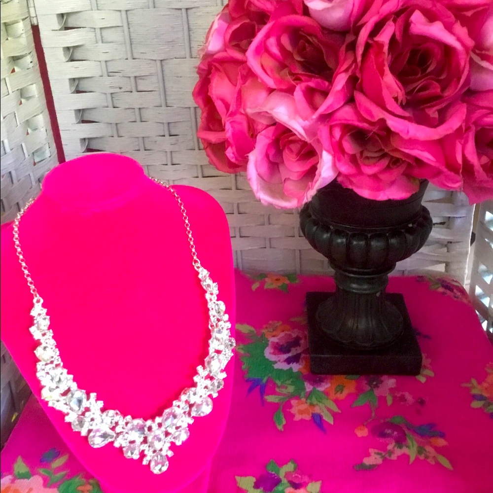 💖💎 Rhinestone Statement Bib Necklace GUC 💎💖 - Picture 7 of 10